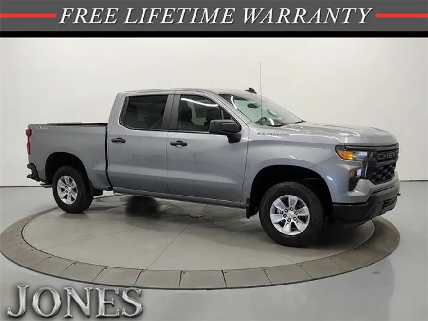 2025 Chevrolet Silverado 1500 photo 1