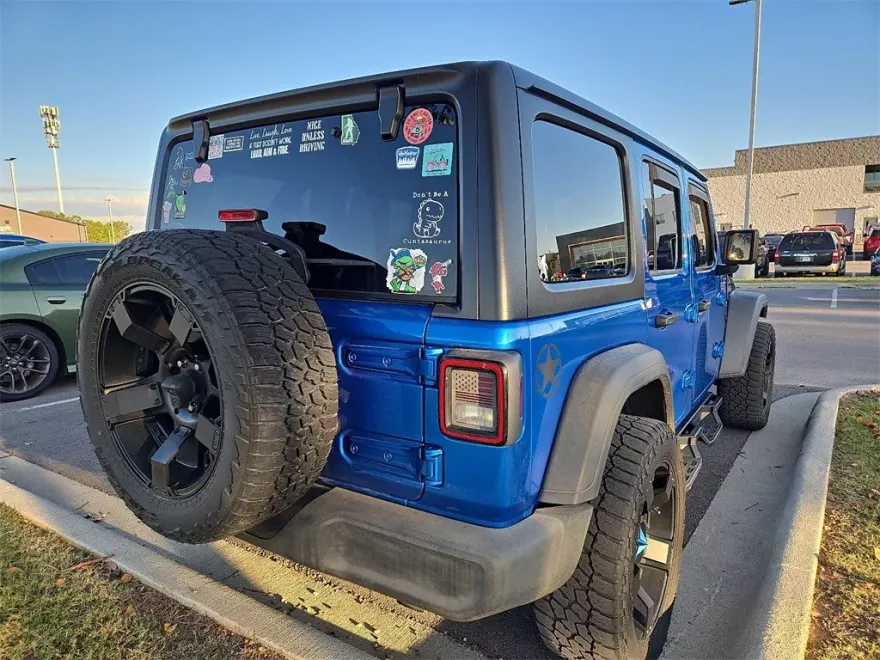 2021 Jeep Wrangler Unlimited Freedom photo 1