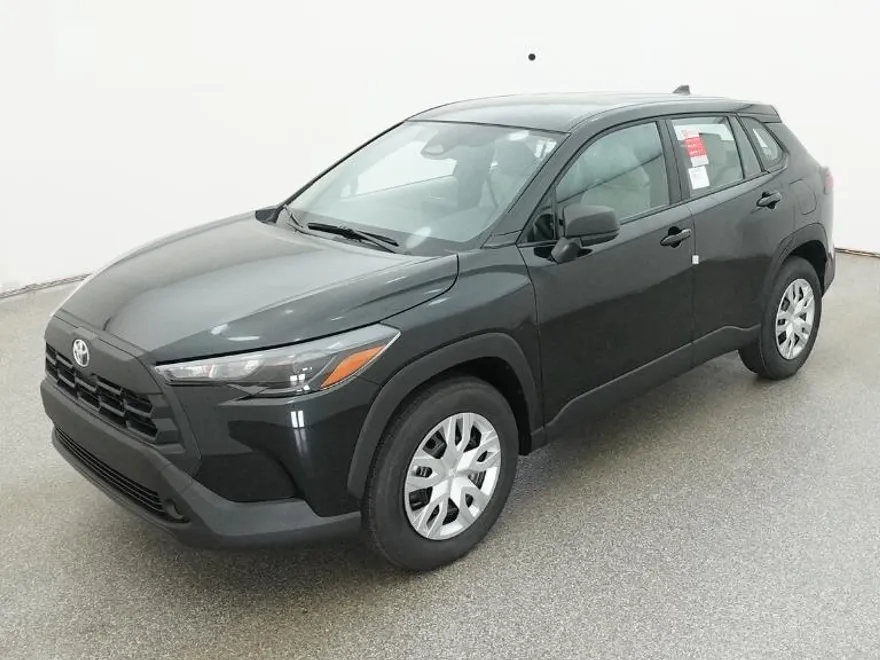 2026 Toyota Corolla Cross L photo 1