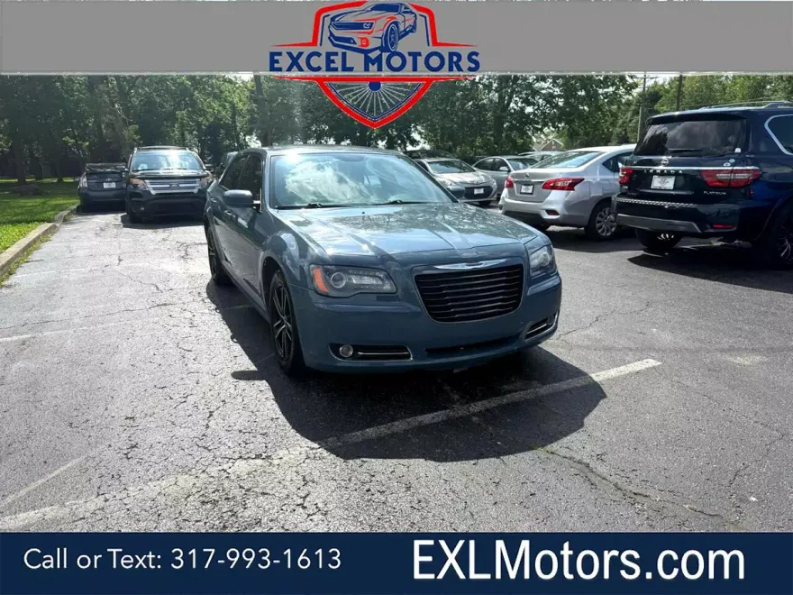 2014 Chrysler 300 S photo 1