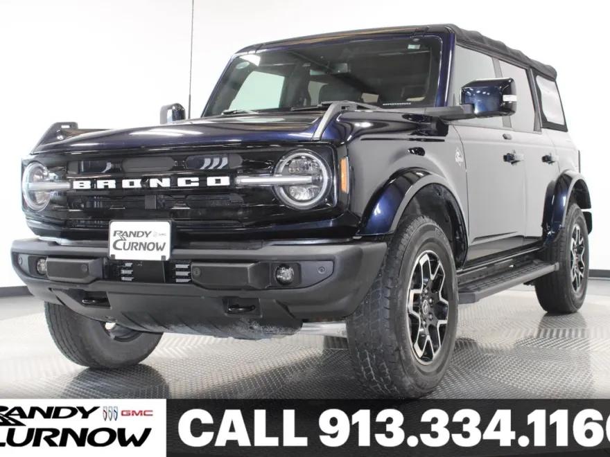 2021 Ford Bronco Base photo 1