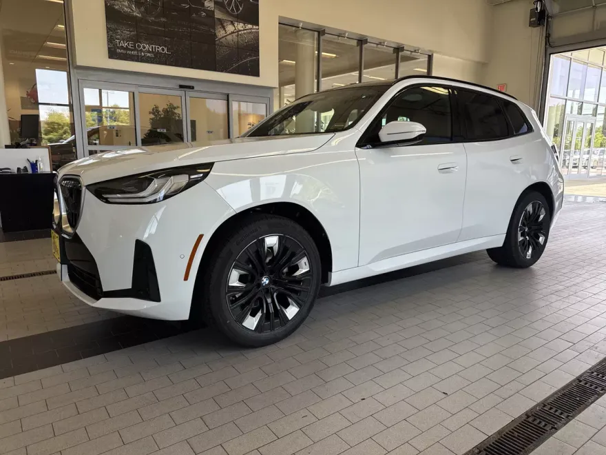 2025 Bmw X3 30x Drive photo 1