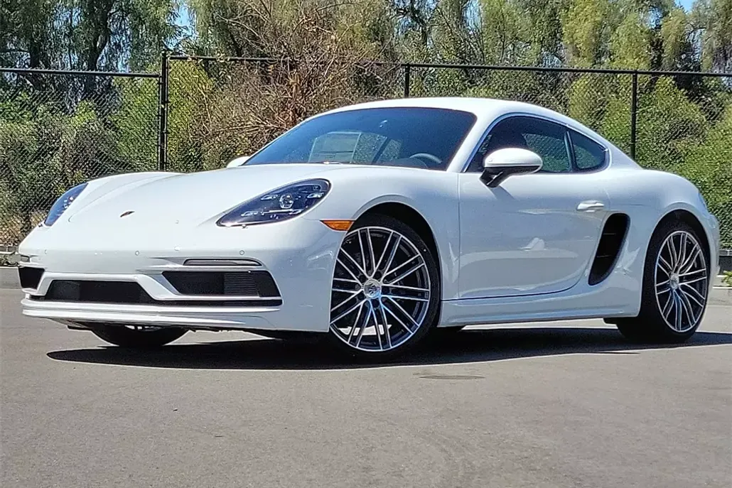 2025 Porsche Cayman photo 1