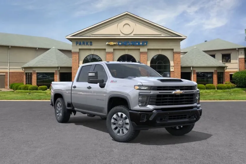 2026 Chevrolet Silverado 2500HD Custom photo 1
