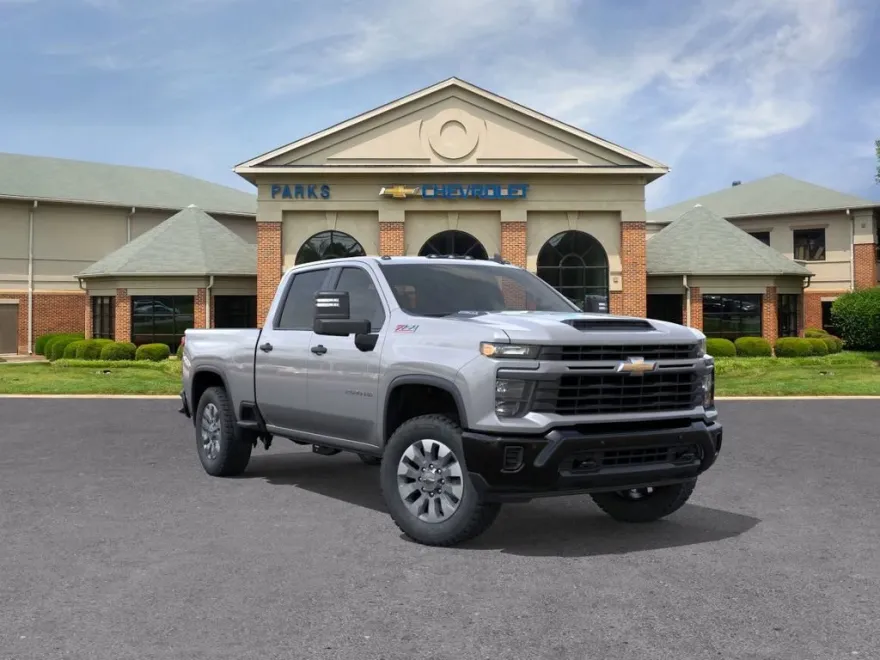 2026 Chevrolet Silverado 2500HD Custom photo 1