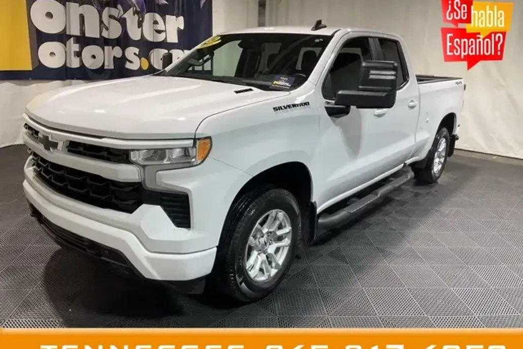 2024 Chevrolet Silverado 1500 RST photo 1