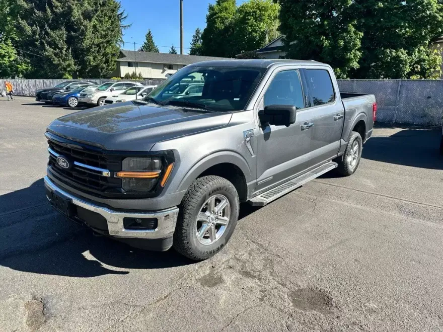 2024 Ford F-150 XLT photo 1