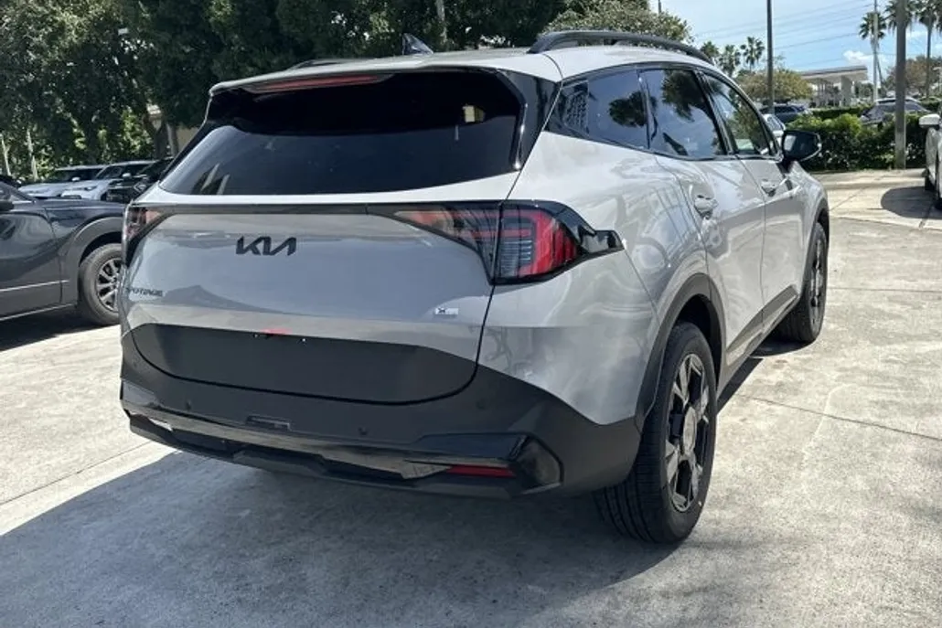 2026 Kia Sportage Hybrid X-Line photo 1