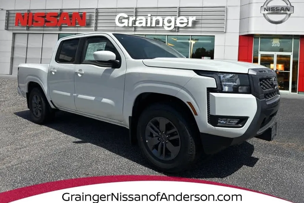 2025 Nissan Frontier SV photo 1