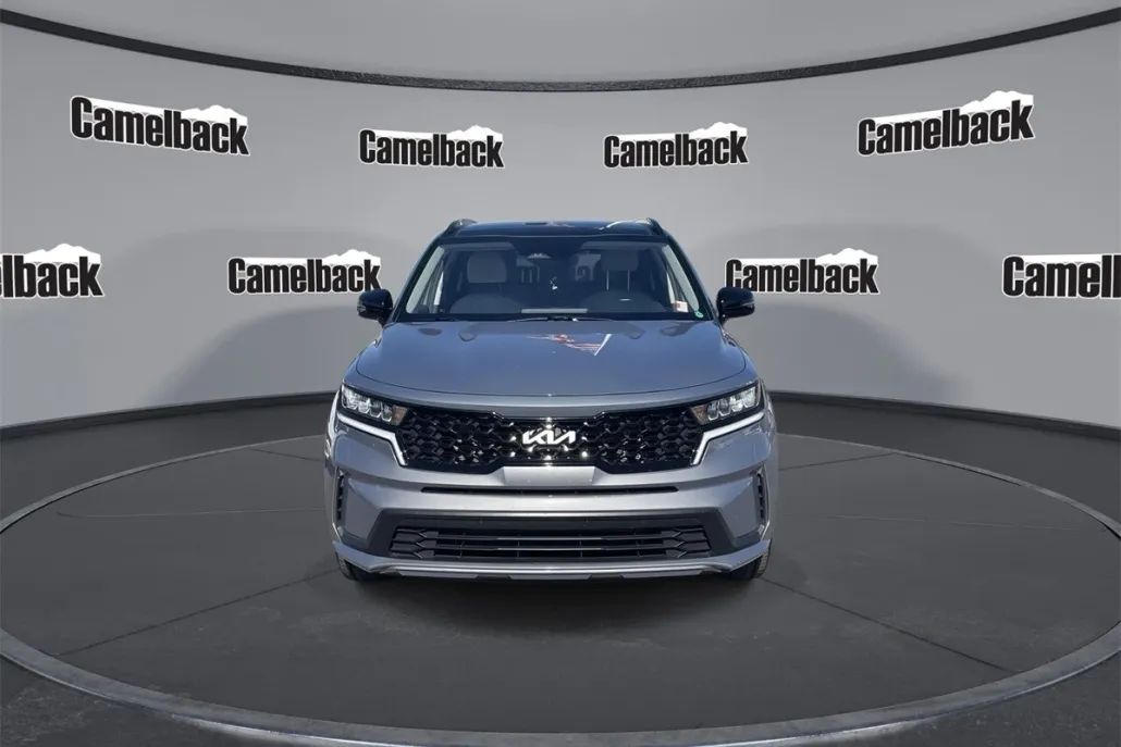 2022 Kia Sorento S photo 1