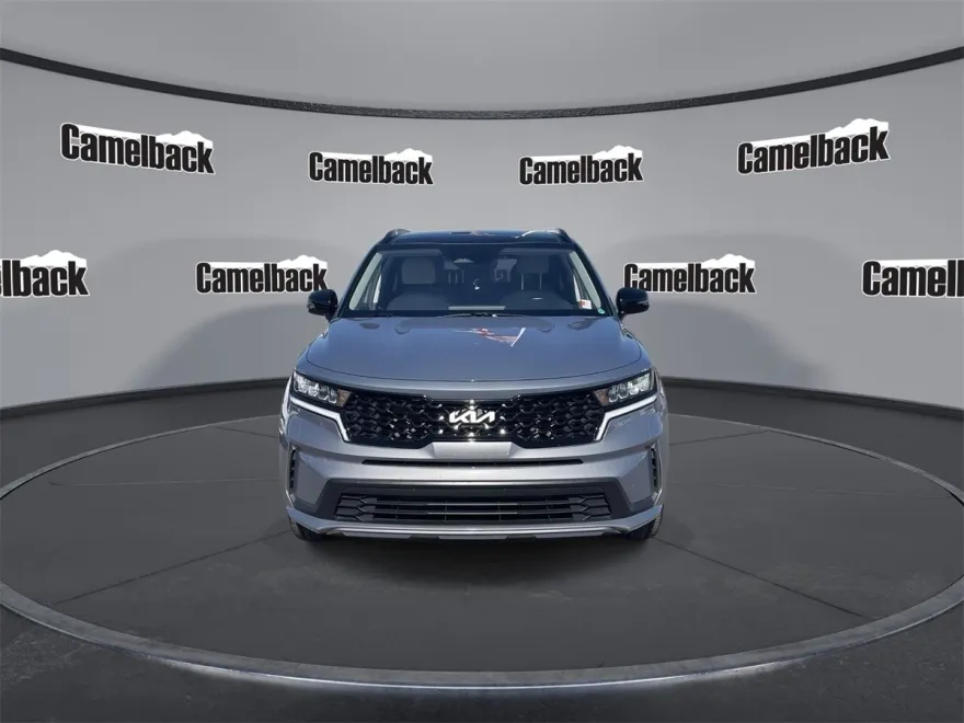 2022 Kia Sorento S photo 1