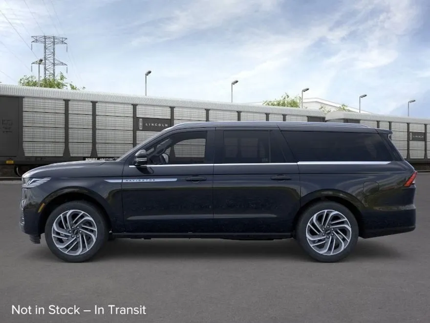 2025 Lincoln Navigator L Reserve photo 1