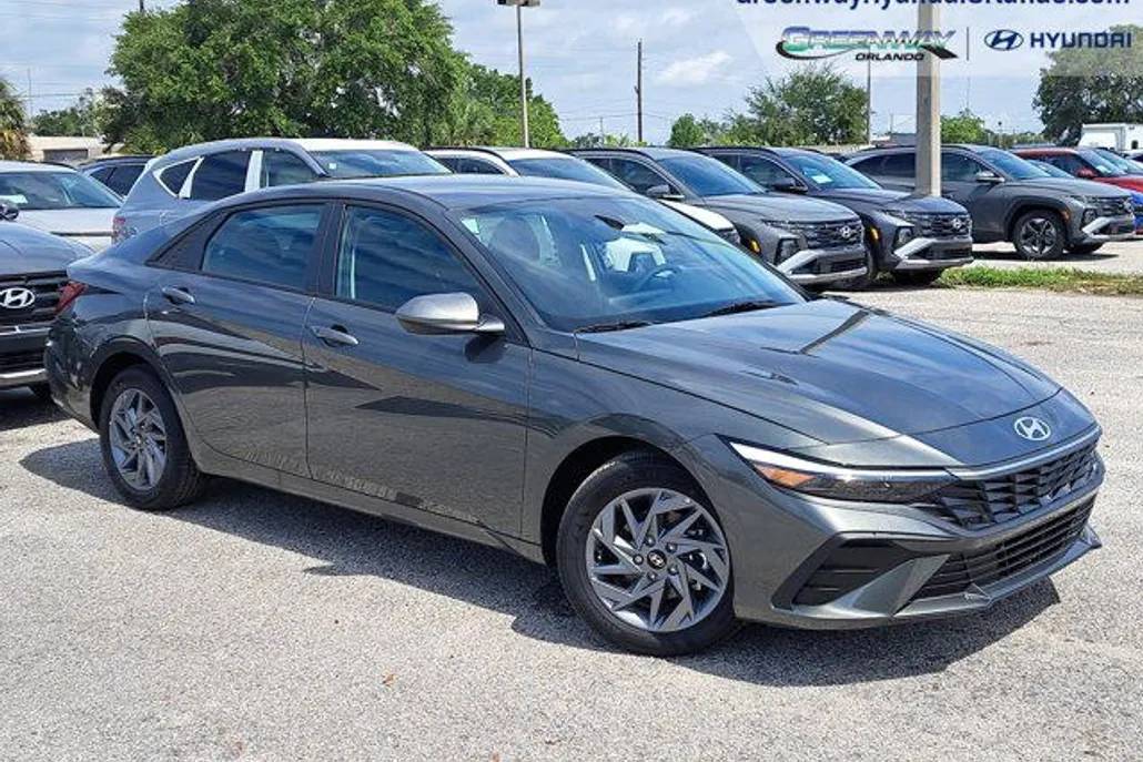 2025 Hyundai Elantra Hybrid Blue photo 1