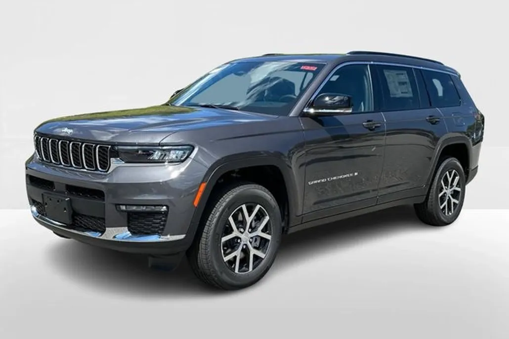2025 Jeep Grand Cherokee Limited photo 1