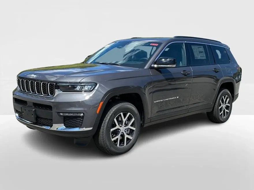 2025 Jeep Grand Cherokee Limited photo 1