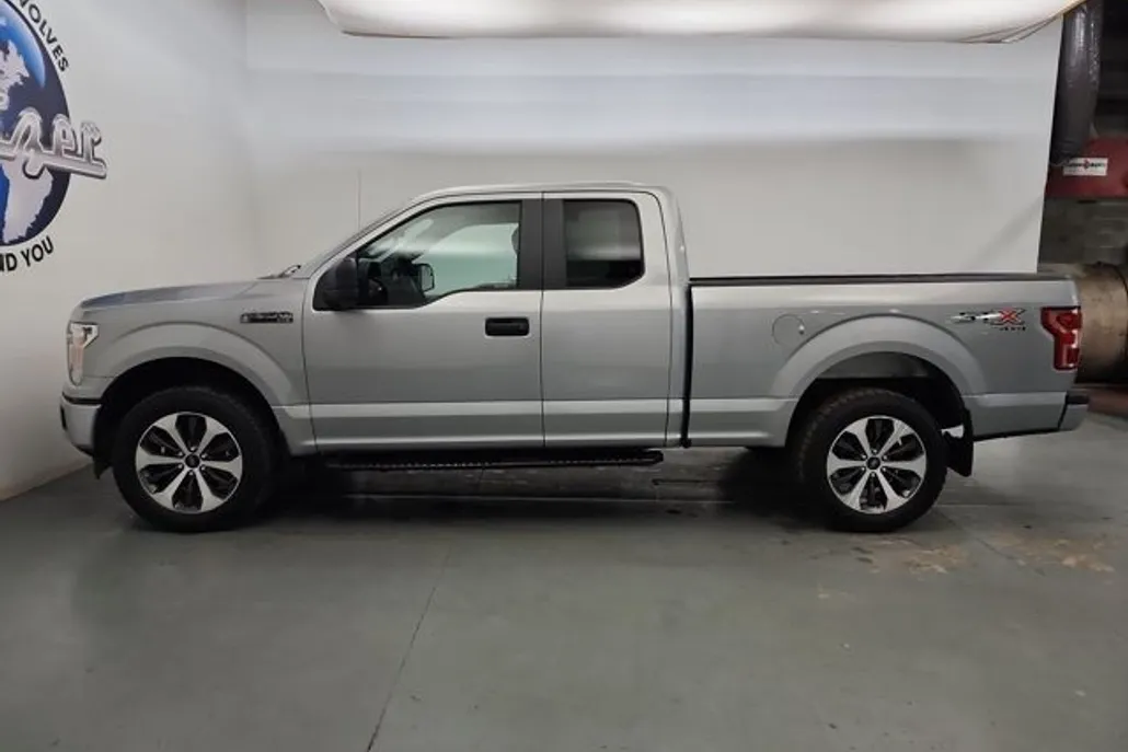 2020 Ford F-150 XL photo 1