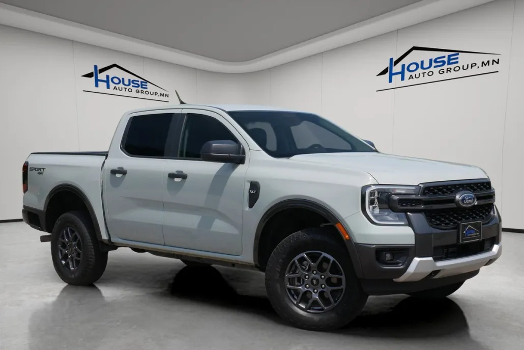 2024 Ford Ranger XLT photo 1