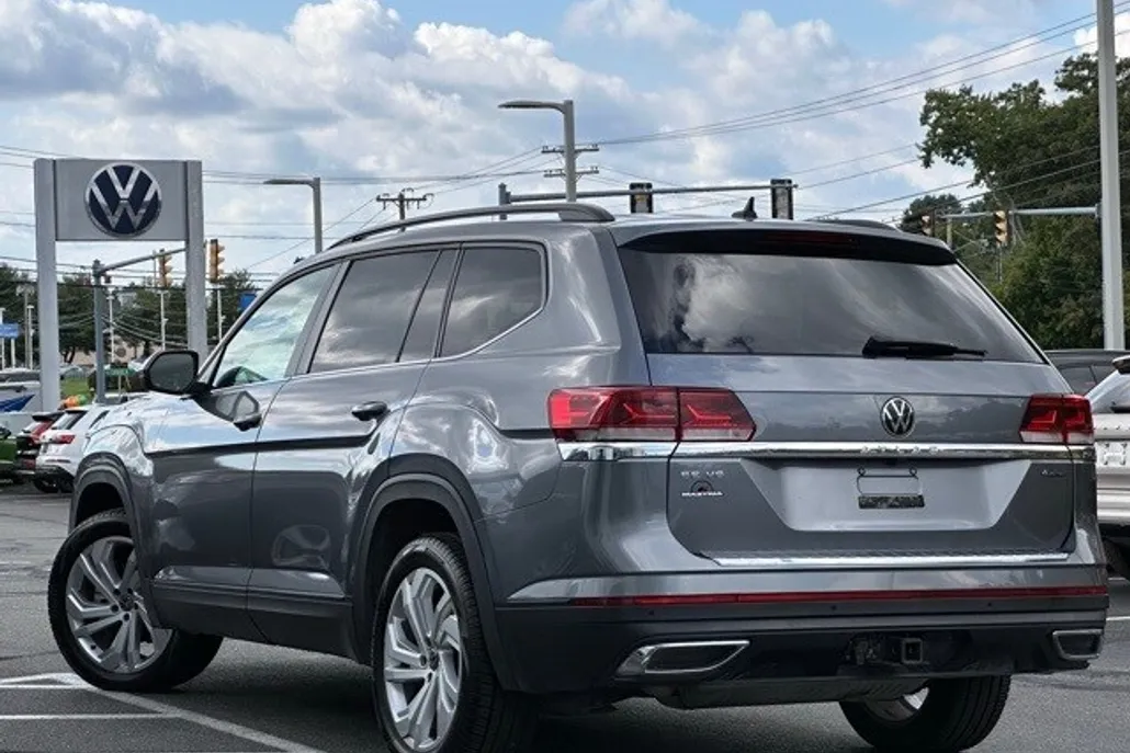 2023 Volkswagen Atlas V6 SE Technology photo 1