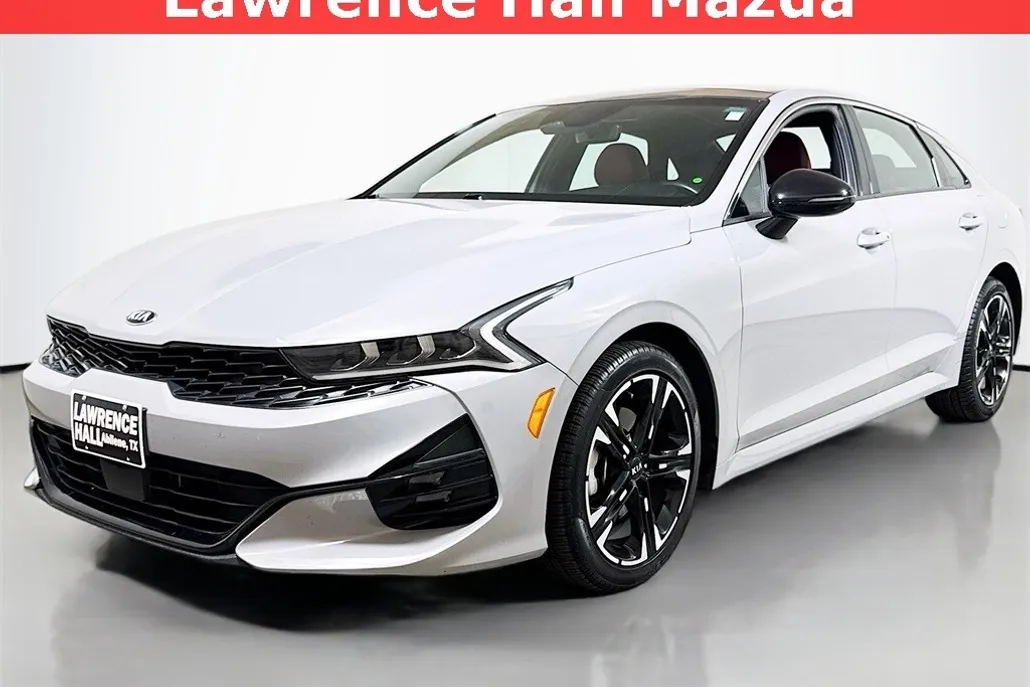 2021 Kia K5 GT-Line photo 1