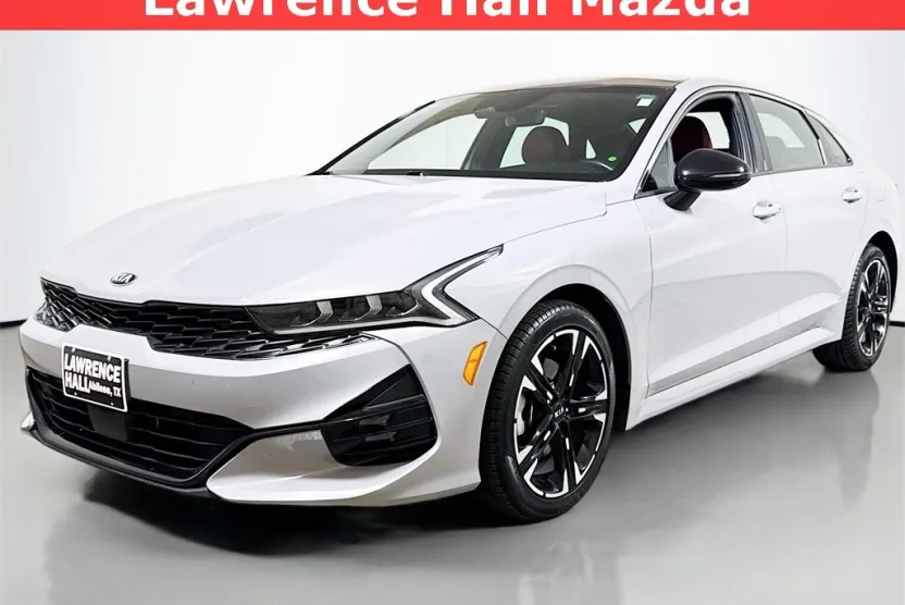 2021 Kia K5 GT-Line photo 1
