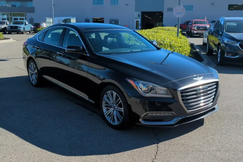 2018 Genesis G80 3.8 photo 1