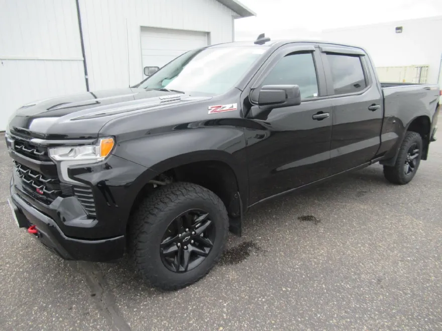 2022 Chevrolet Silverado 1500 LT Trail Boss photo 1