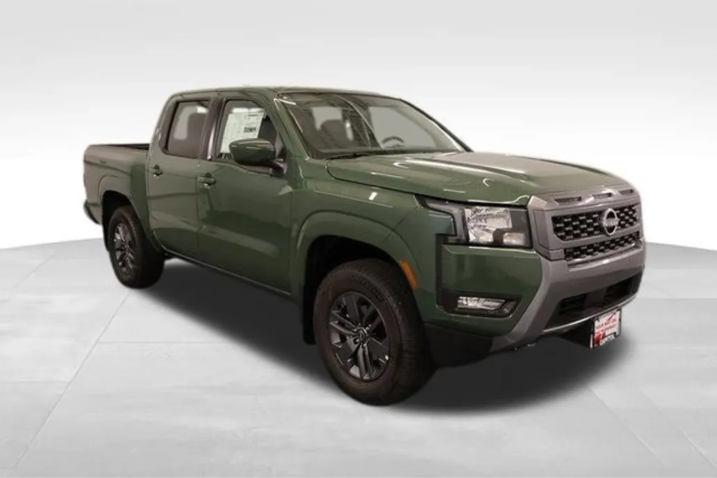 2025 Nissan Frontier SV photo 1