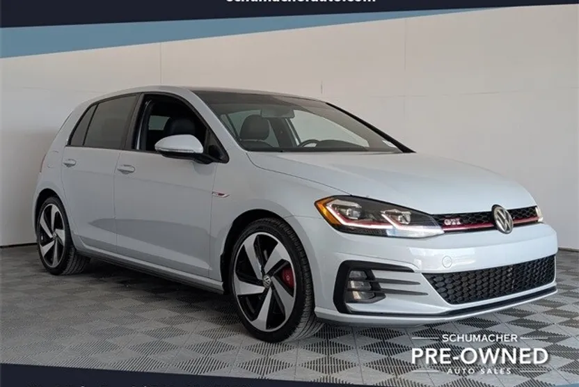 2019 Volkswagen Golf GTI photo 1