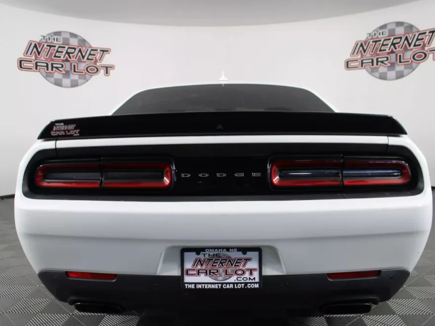 2017 Dodge Challenger SRT8 Hellcat photo 6