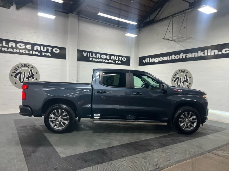 2021 Chevrolet Silverado 1500 RST photo 1