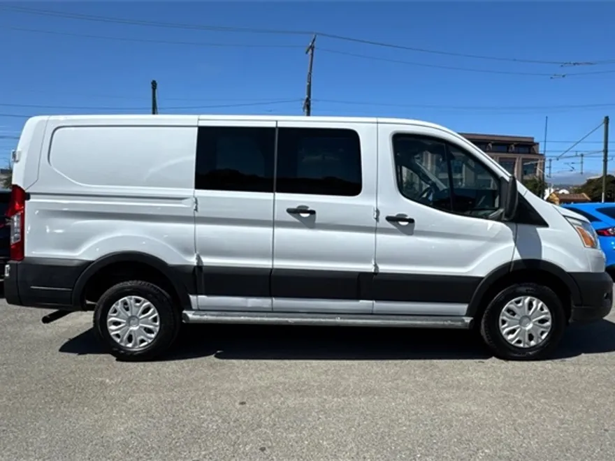 2021 Ford Transit photo 1