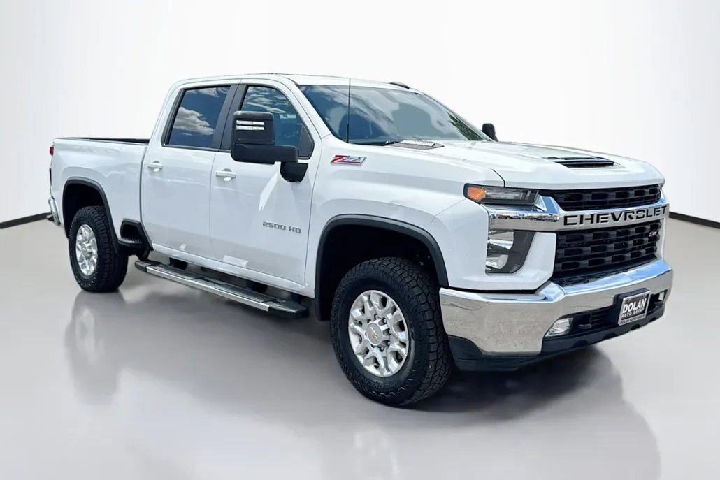 2022 Chevrolet Silverado 2500HD LT photo 1