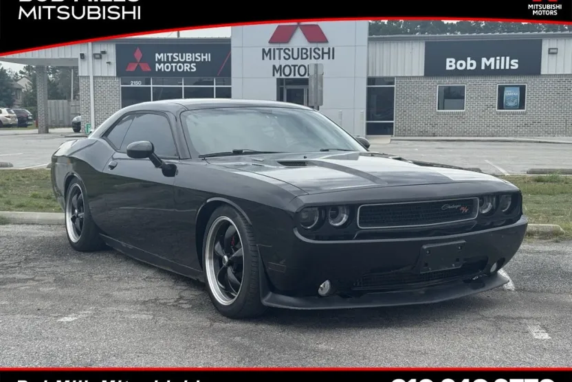 2011 Dodge Challenger R/T photo 1