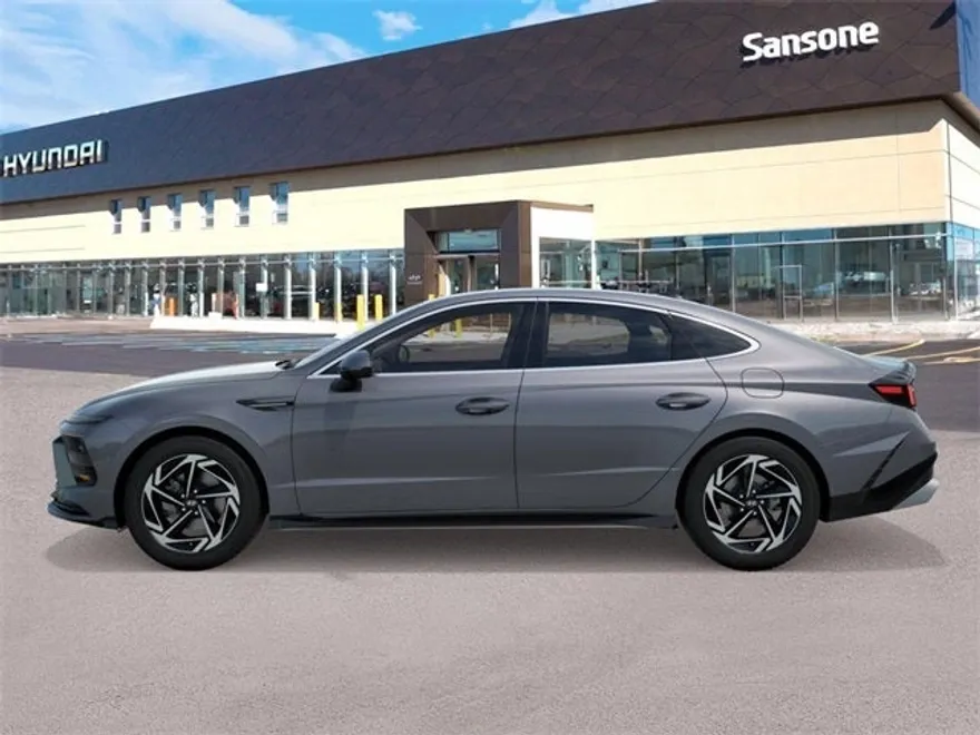 2026 Hyundai Sonata SEL Sport photo 1