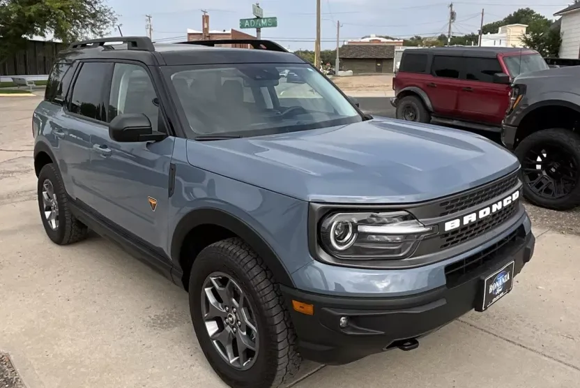 2024 Ford Bronco Sport Badlands photo 1