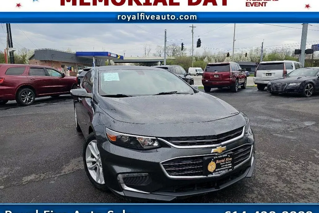 2016 Chevrolet Malibu 1LT photo 1