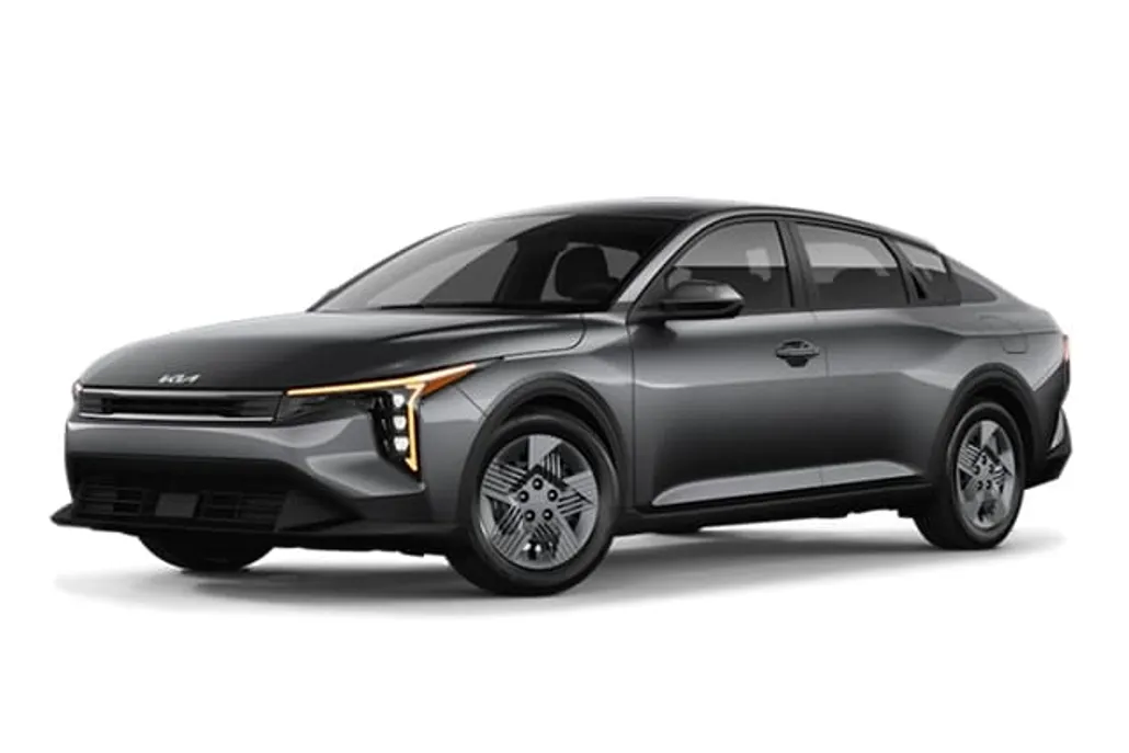 2025 Kia K4 LXS photo 1