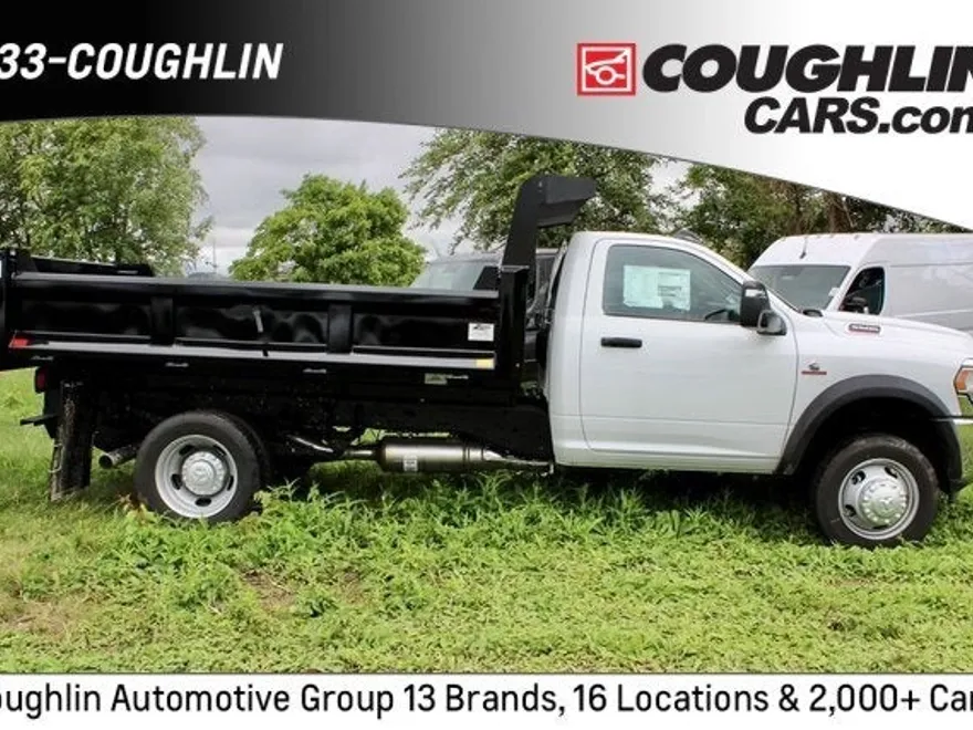 2024 Ram 5500 Tradesman photo 1