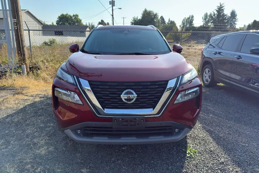 2021 Nissan Rogue SL photo 1