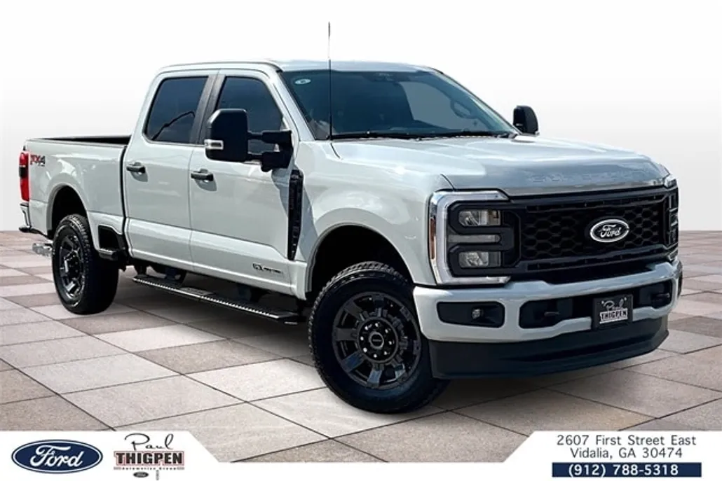 2025 Ford F-250 photo 1