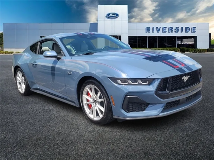 2024 Ford Mustang GT Premium photo 1