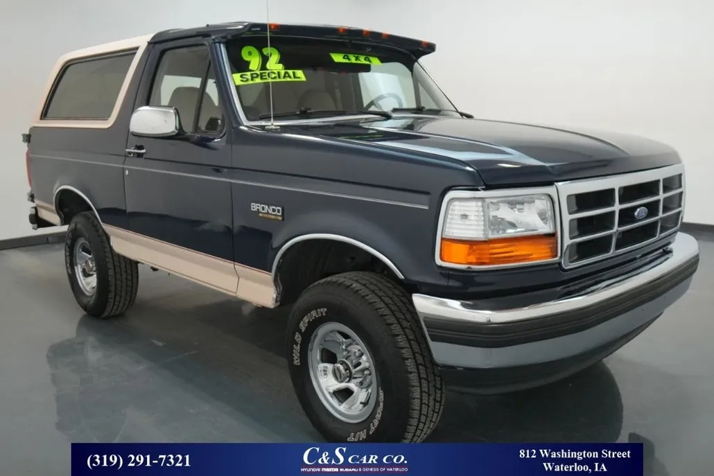 1992 Ford Bronco photo 1