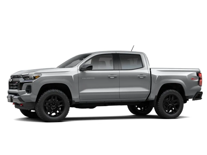 2025 Chevrolet Colorado Z71 photo 2