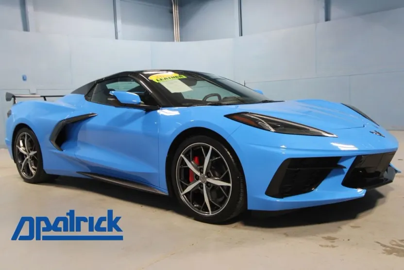 2023 Chevrolet Corvette Stingray 2LT Convertible photo 1
