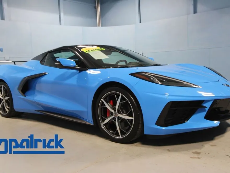 2023 Chevrolet Corvette Stingray 2LT Convertible photo 1