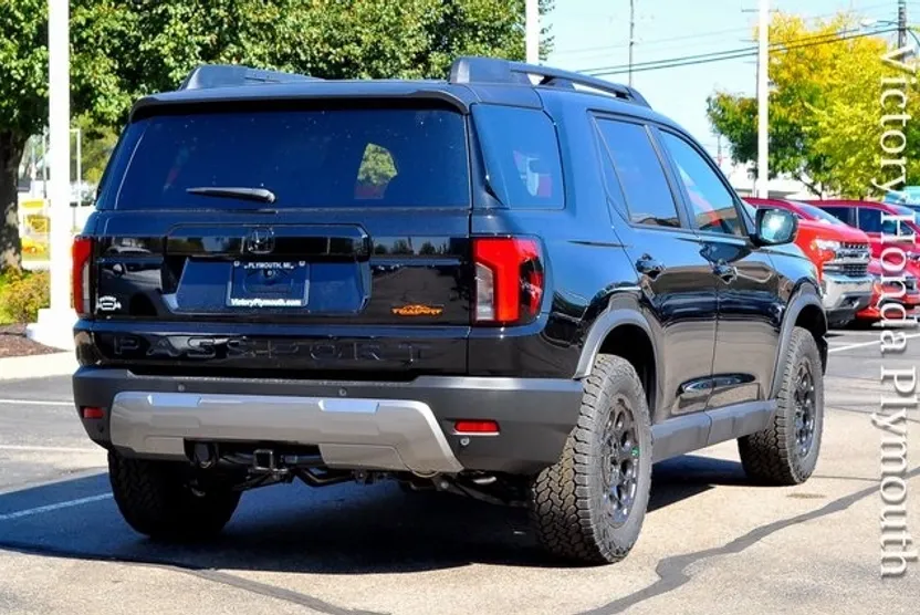 2026 Honda Passport TrailSport photo 1