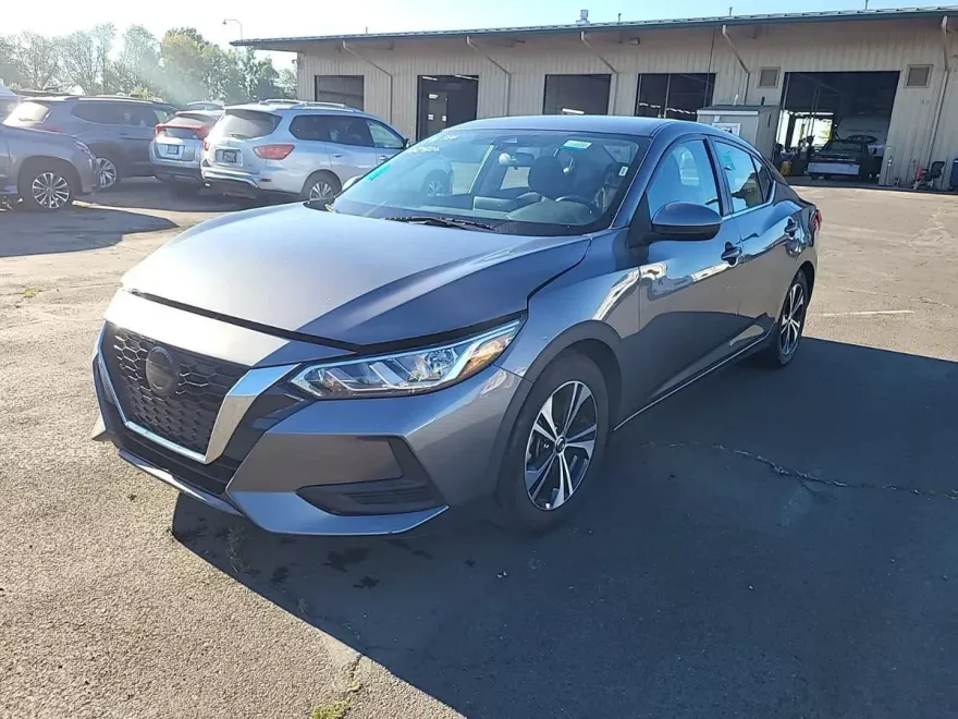 2022 Nissan Sentra SV photo 1