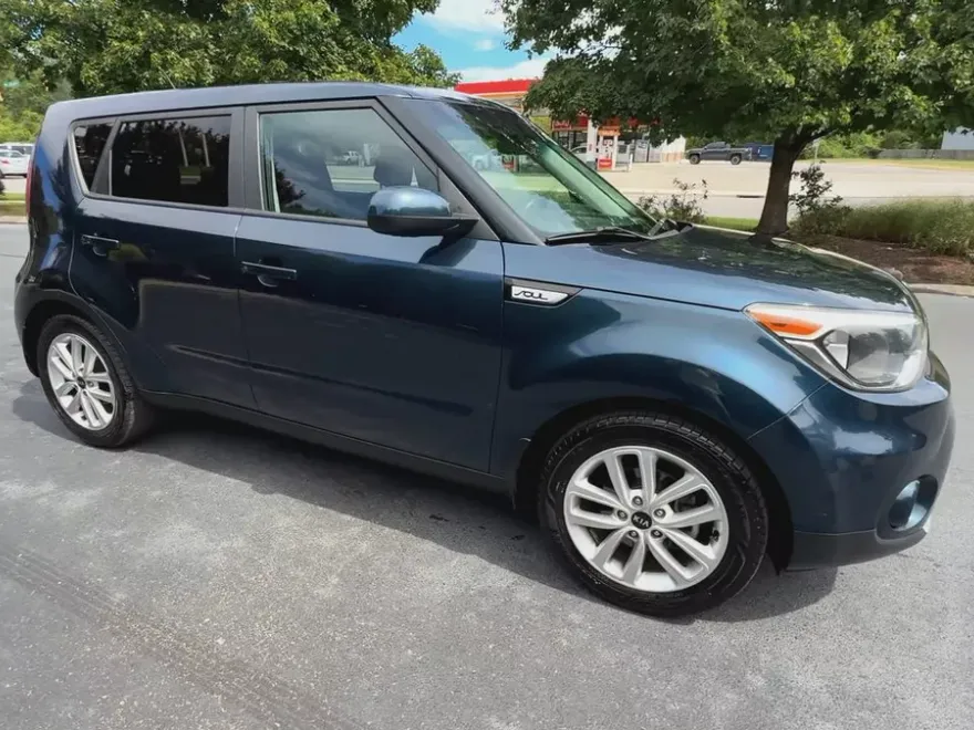 2018 Kia Soul Plus photo 1