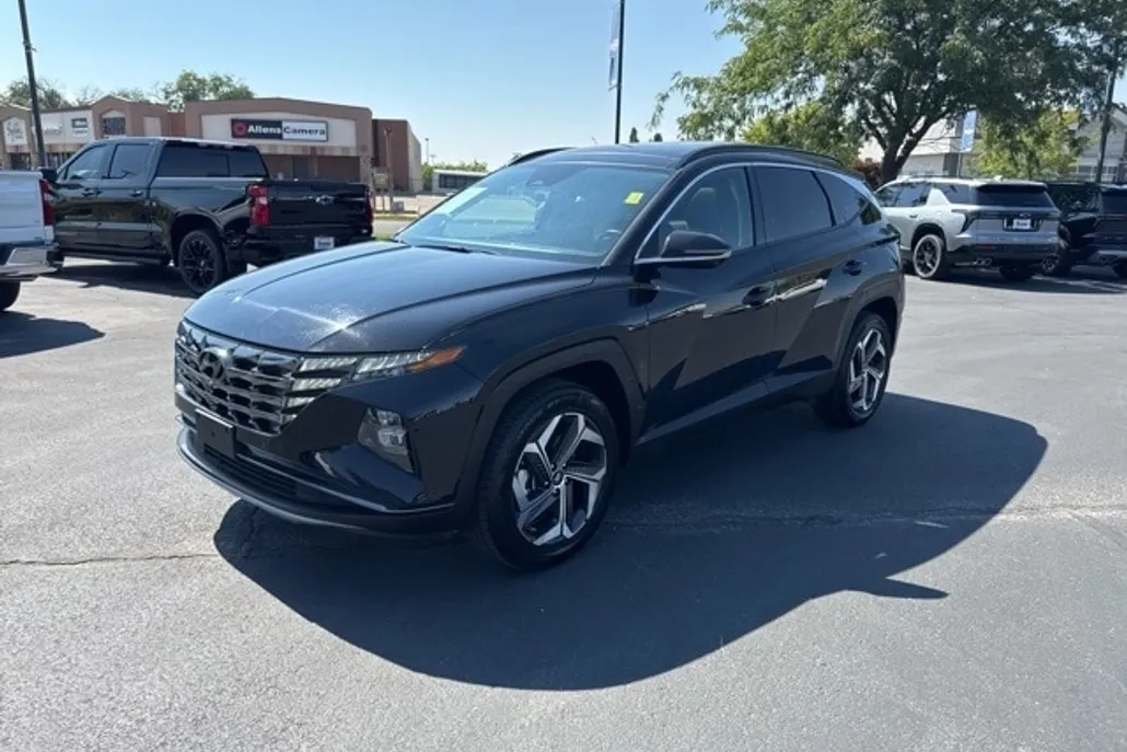 2024 Hyundai Tucson Limited photo 1