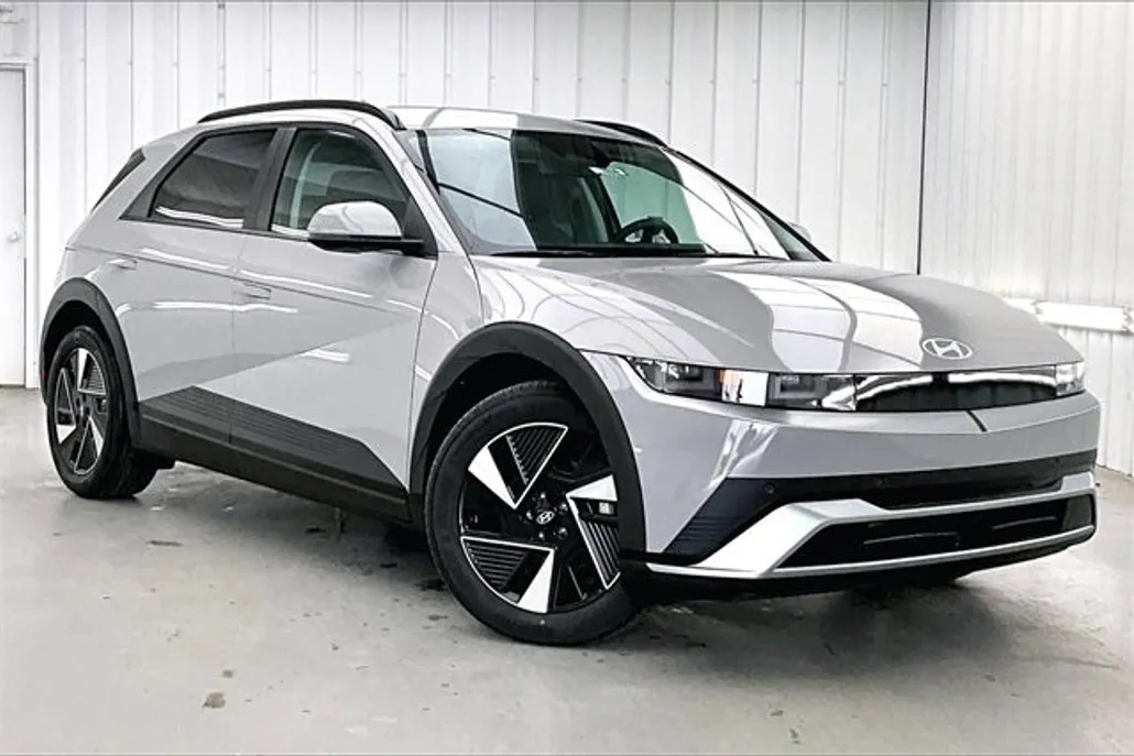2025 Hyundai Ioniq 5 SEL photo 1